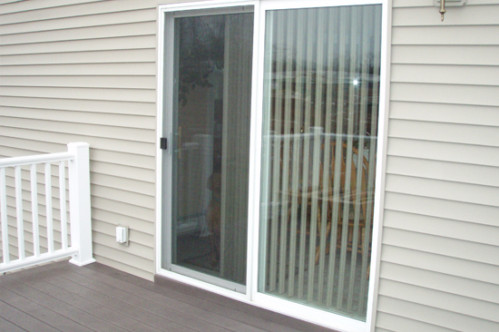 Saskatoon-screen-door-repair